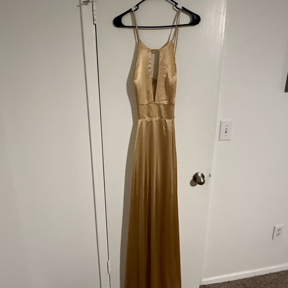 Keyhole Crisscross Back Dress